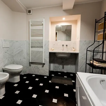 S. Bernardo Apartament *